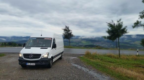 Speditions- und Kurierdienstleistungen Speditions- und Kurierdienstleistungen